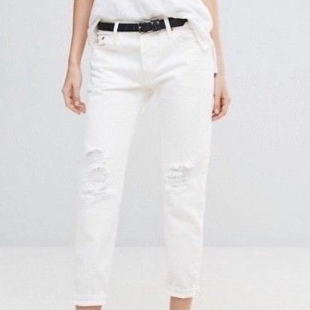 Levi’s 501 White Distressed Button Fly Jeans Size 32 EUC